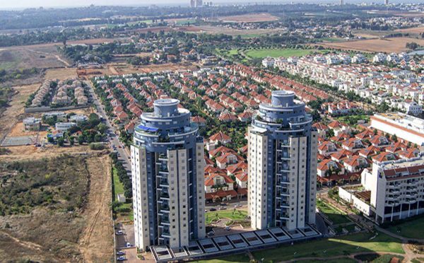 Danya cebus - Ramat Hasharon Tower, Hod HaSharon - Image 2