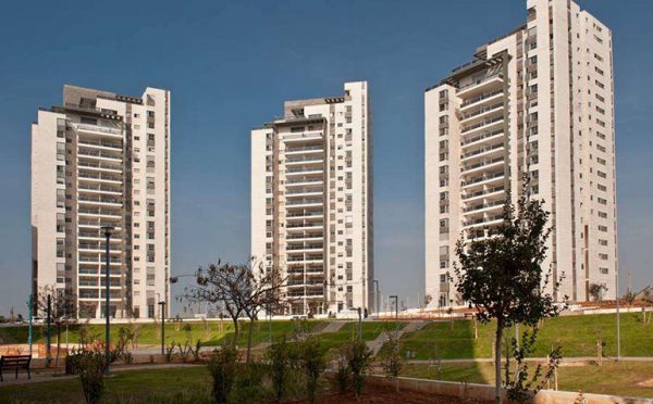 Danya cebus - Gindi Towers, Ganei Tikva - Image 4