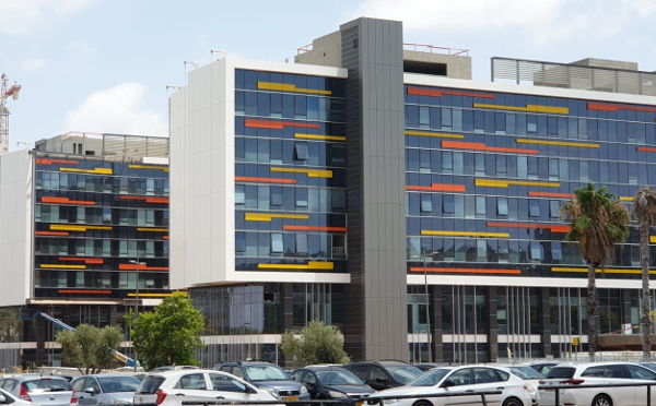 Danya Cebus - Schneider Hospital - Petach Tikva