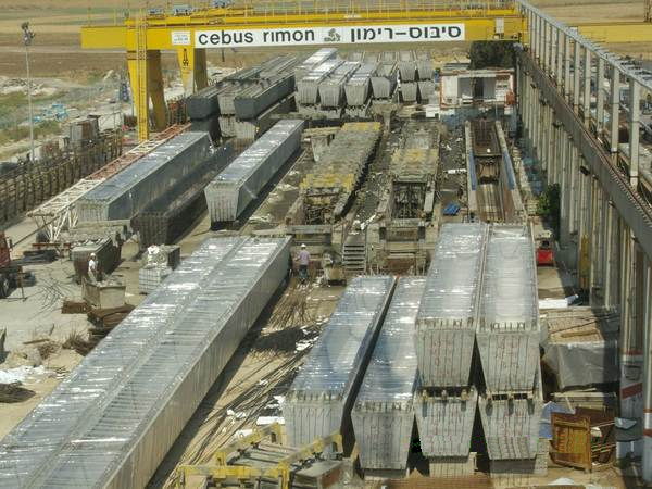 1962 - The establishment of Cebus Rimon plant on the basis of knowledge accumulated by the French company Cebus - one of the world's leaders in the field of industrial construction. Commencement of work on the first neighborhood built according to the principles of industrial construction near Rimon (Kiryat Ono)